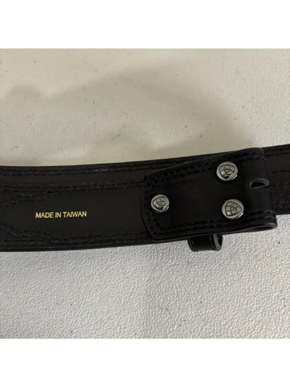 Ariat Center Bump Leather Belt In Black No Buckle Western Embossed Leather Sz 46